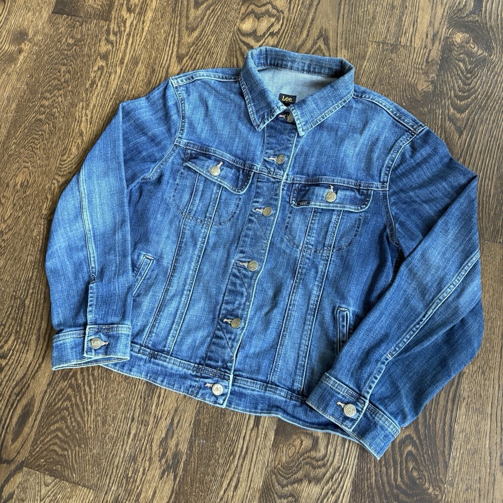Lee Women's Rider Denim Jacket Medium Blue Wash Stretch Trucker Jean Jacket